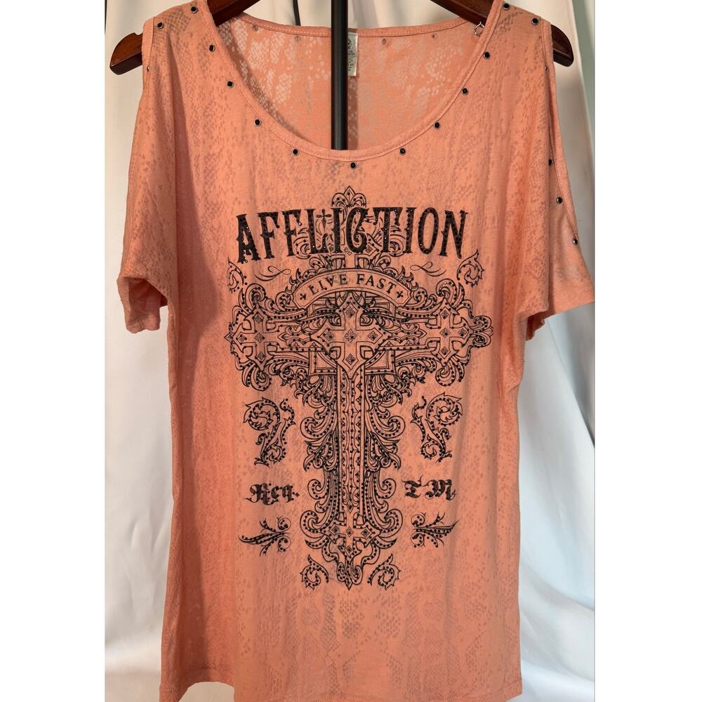 VTG Y2K Affliction Live Fast Rhinestone Cross Cold Shoulder Snake Skin Tee M USA